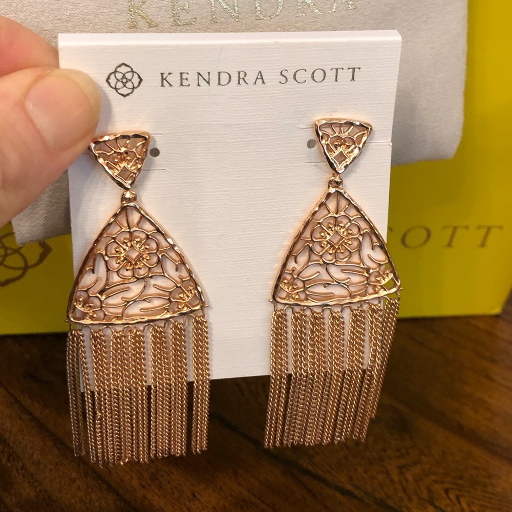 Kendra Scott NIB rose gold tassel earrings